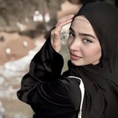 Profile photo of Sarah Khan