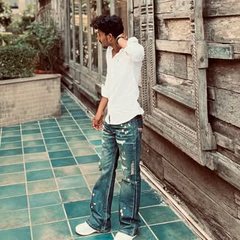 Profile photo of Lᴜᴄᴋʏ ɢᴜʀᴊᴀʀ