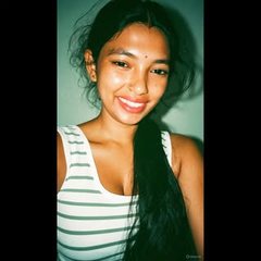Profile photo of Anisha Singh | Fashion Creator | Model | UGC