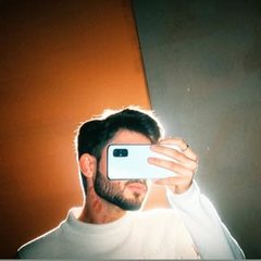 Profile photo of {`•_•`}
